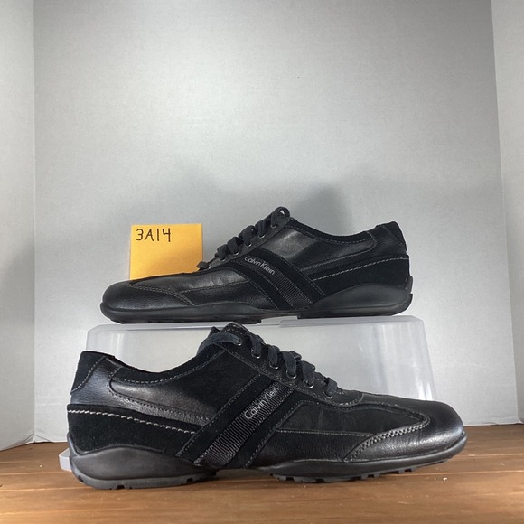 Calvin Klein Black Leather Sneakers‎ Mens 11.5M Casual Lace Up Shoes - Picture 2 of 8